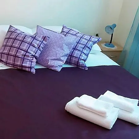 Vera - Comfort One-bedroom With Terrace And Sea View Irena Okuklje