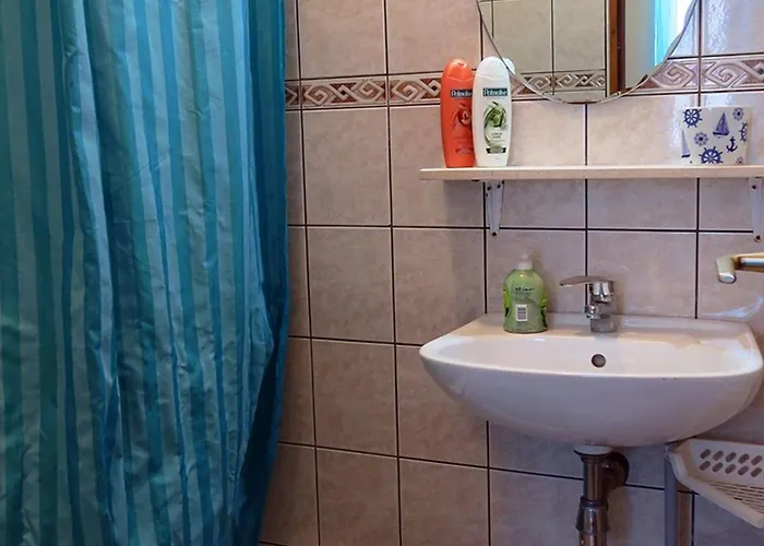 Appartement Vera - Comfort One-bedroom With Terrace And Sea View Irena Okuklje